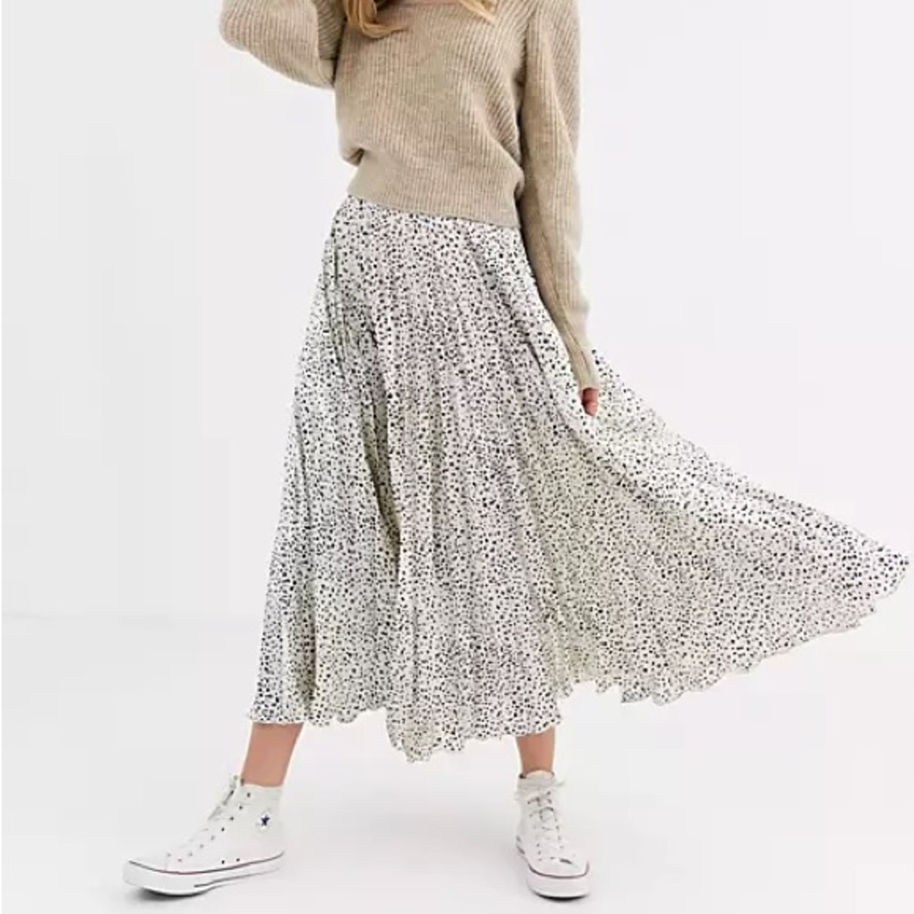ASOS Black and White Polka Dot Skirt - Picture 7 of 9